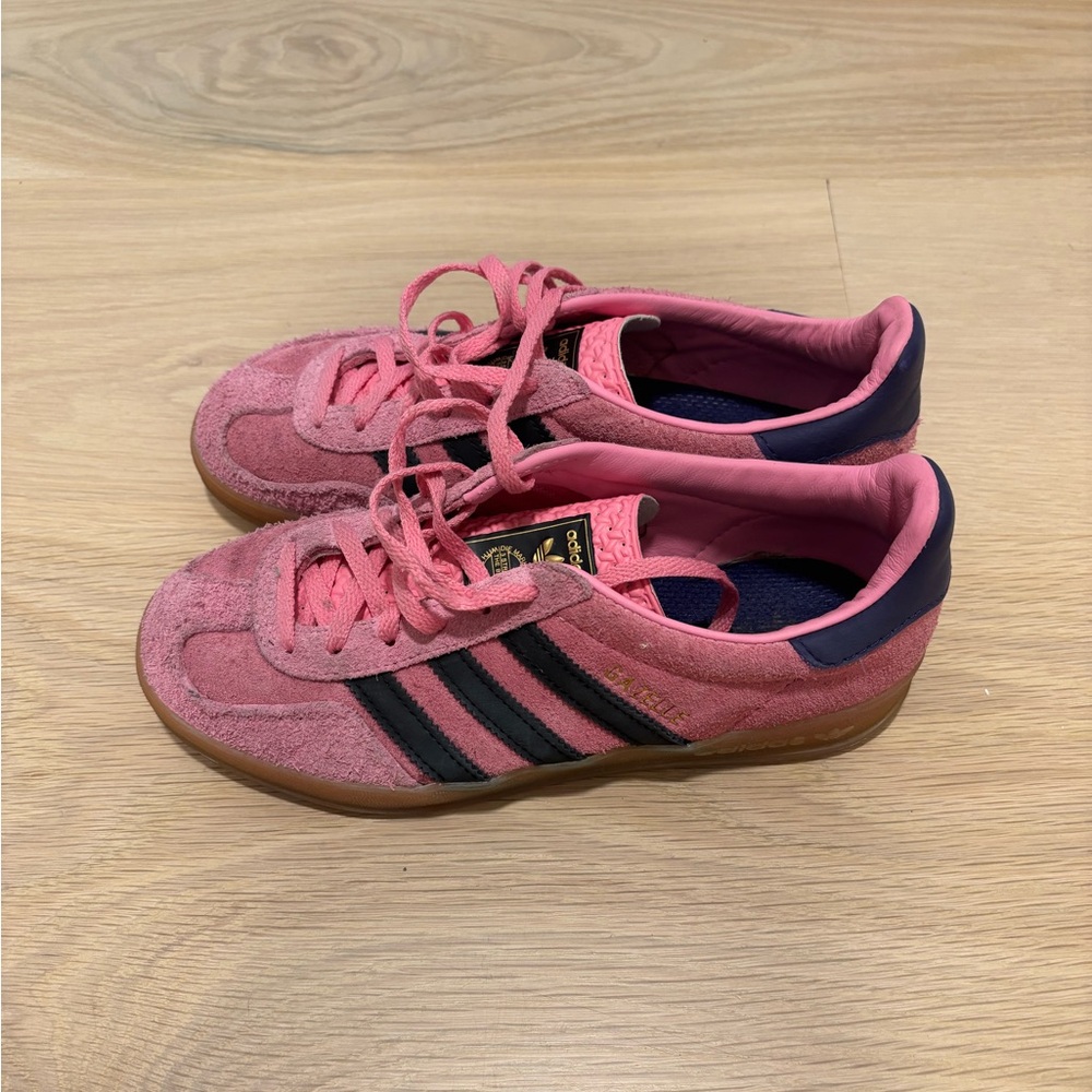 Adidas gazelle indoor bliss pink purple (women’s) size 6